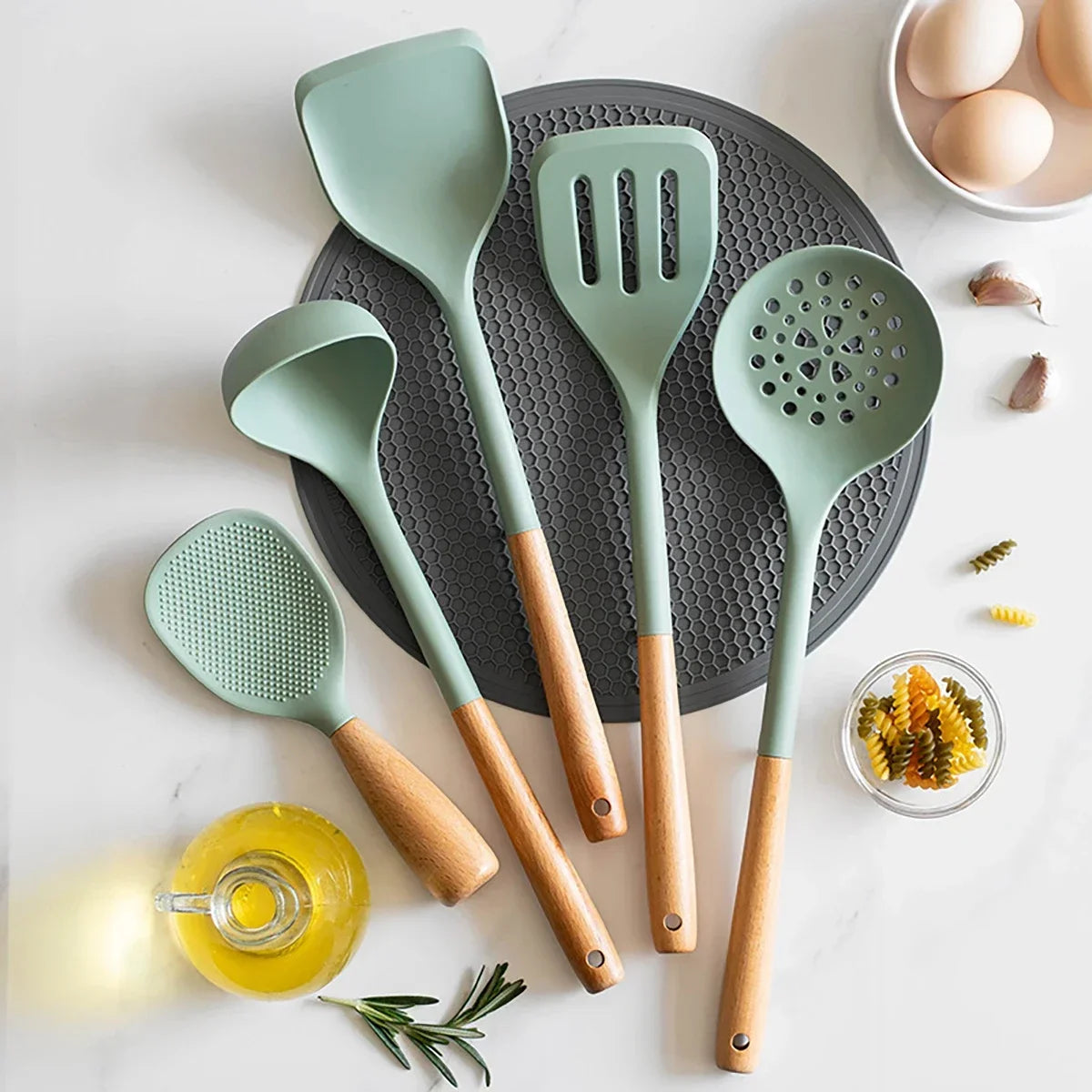 NEW Silicone Spatula Non Stick Pan Wooden Handle Silicone Vegetable Heat-resistant Silicone Cooking Spatula Spoon Kitchen tool - Happy Bambino